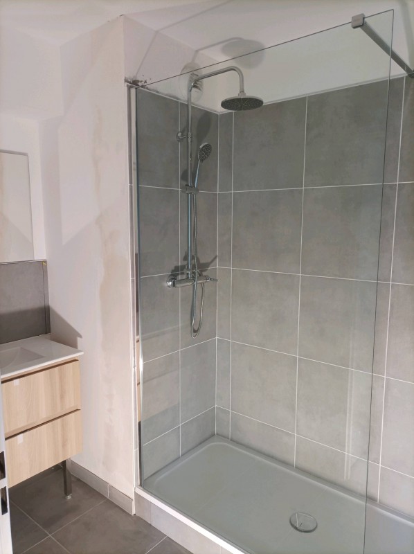 Conception d'une salle de bain sur mesure à Biscarrosse plage