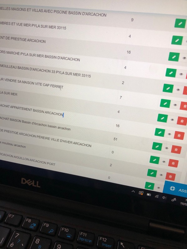 Où acheter une maison d’architecte avec piscine et jardin à Merignac près de Bordeaux