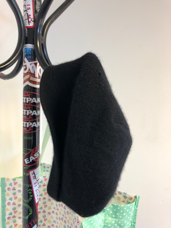 Recherche magasin spécialisé dans la vente de bonnets pas chers pour l’hiver à Bordeaux