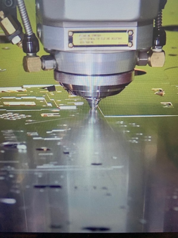 Trouver une entreprise pour la découpe d’acier à Bordeaux en Gironde