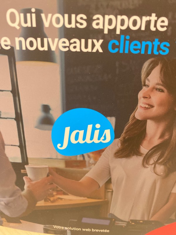 Entretien de ma piscine par un professionnel près de Bordeaux