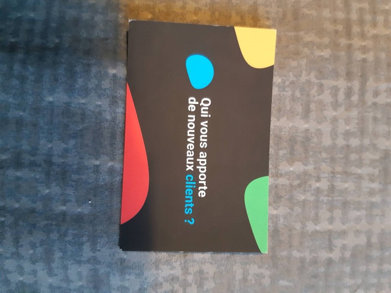 Acheter une table à manger d'occasion en excellent état à Bordeaux en Gironde