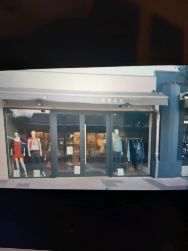 Boutique spécialisée dans les vêtements de marque pas cher à Andernos-les-Bains