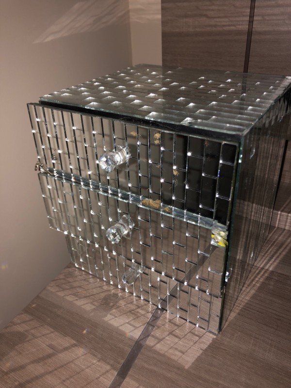 Recherche magasin spécialisé dans la vente de boîtes à bijoux pas cheres à Bordeaux