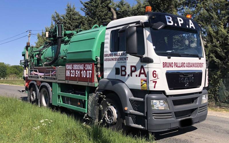 Vidange de fosses à Castillon la Bataille