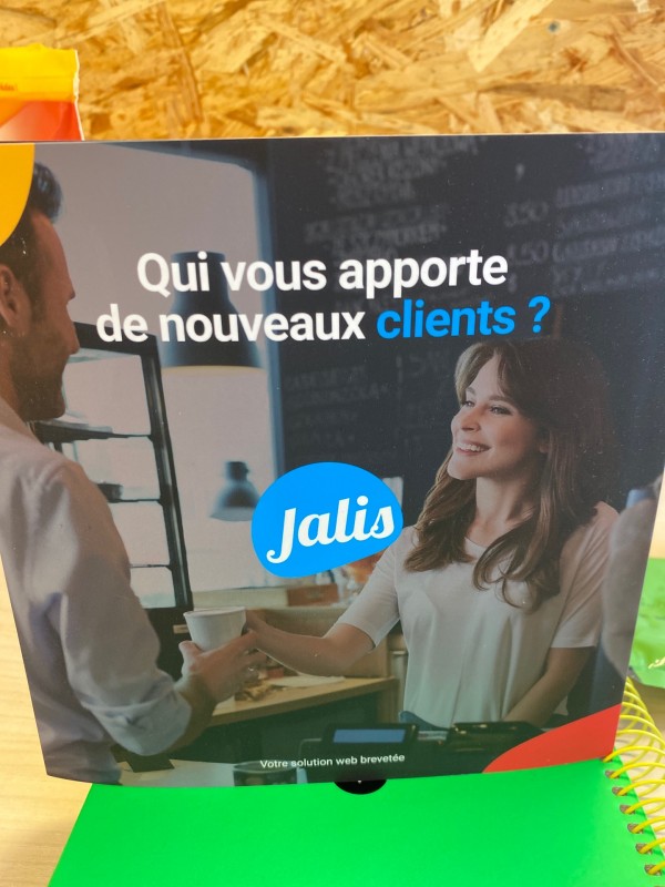 Aménager mon camping car avec un attelage près de Bordeaux