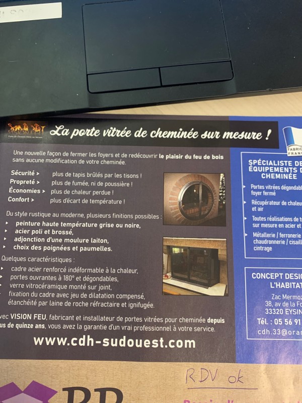 Où acheter une porte vitrée de cheminée sur-mesure à Eysines