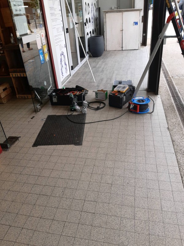 Réparation d'un volet roulant à Andernos-les-Bains