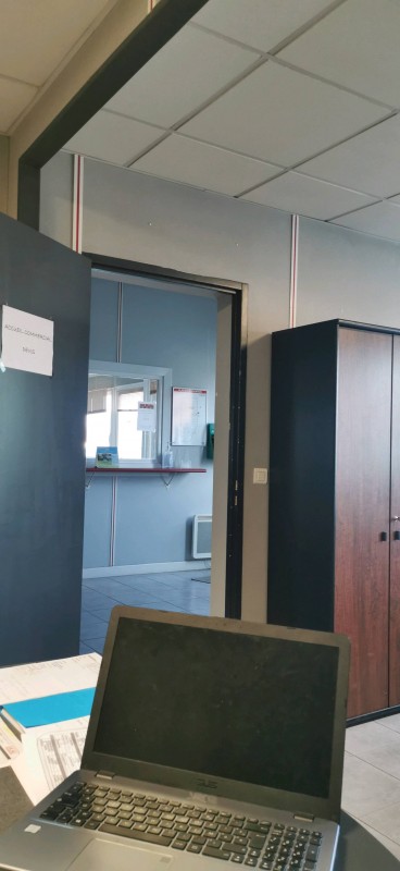 Pose d'une gouttière aluminium sur mesure sur une maison à Martignas-sur-Jalle